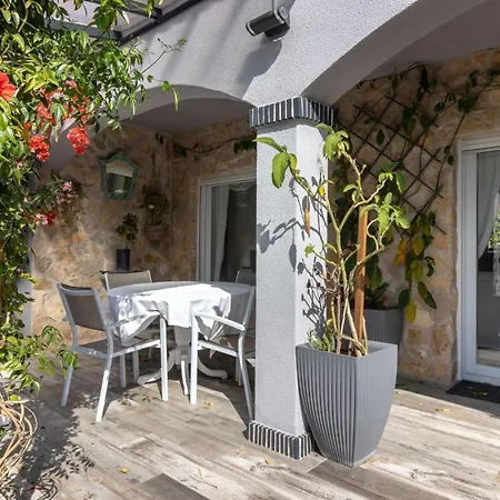 Quinta Delsy Porches (Algarve)