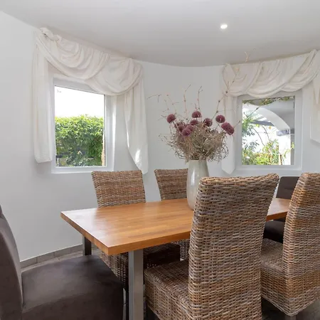 Quinta Delsy فيلة بورش