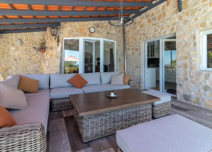 Willa Quinta Delsy Porches (Algarve)